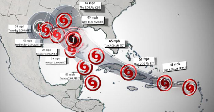 Bão đôi nhiệt đới tấn công duyên hải Vịnh Mexico, các thống đốc ban bố tình trạng khẩn cấp