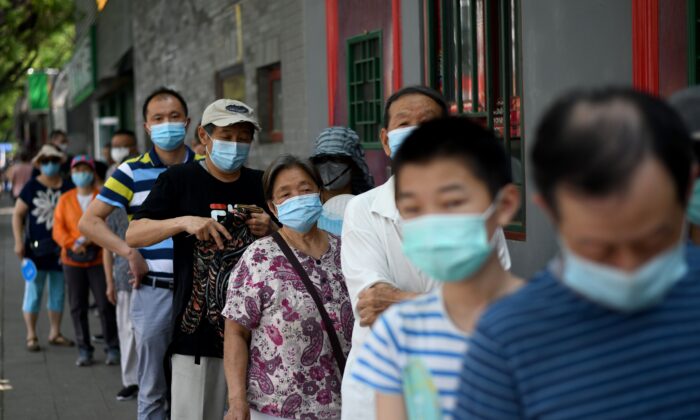 Hơn 3.200 người ‘lặng lẽ’ nhiễm mầm bệnh từ nhà máy vaccine Trung Quốc