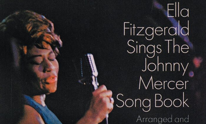 Bài hát "Midnight Sun" của Johnny Mercer là một bản hit của Ella Fitzgerald vào năm 1957.