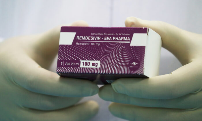 FDA chấp thuận thuốc điều trị Covid-19 đầu tiên tại Mỹ