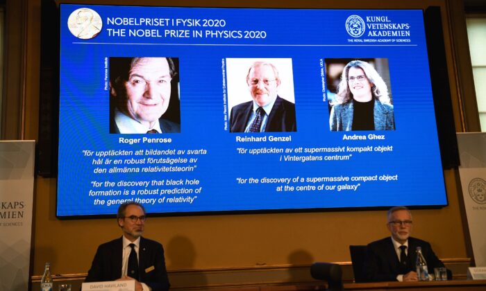 Giải Nobel vật lý 2020 thuộc về 3 nhà khoa học vũ trụ