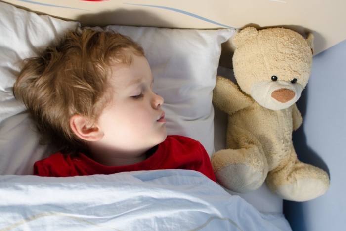 Trẻ em đi ngủ muộn làm tăng nguy cơ béo phì 