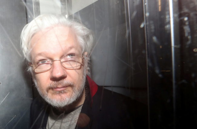Hoa Kỳ thắng tại tòa án Anh Quốc trong vụ dẫn độ ông Julian Assange