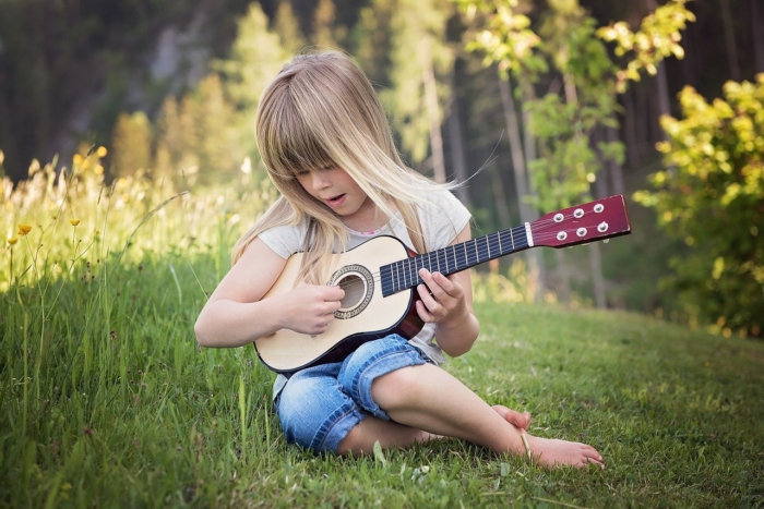 Để trẻ học tốt nhất (Phần 3): Tầm quan trọng của âm nhạc đối với trẻ em