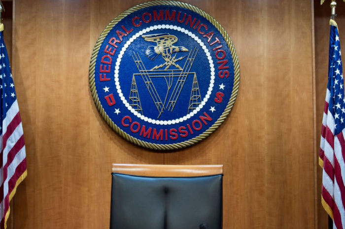 Ủy viên FCC lên án Đảng Dân Chủ tại Hạ viện kiểm duyệt các kênh thông tấn dựa trên quan điểm chính trị