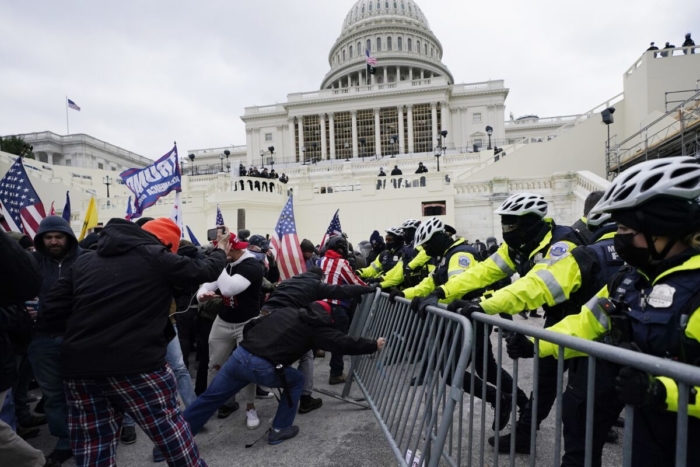 FBI chia người biểu tình ủng hộ ông Trump thành 3 nhóm khác nhau