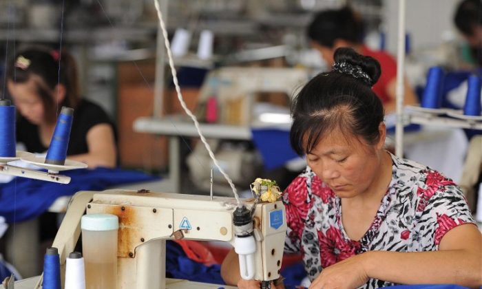 Quan chức Trung Cộng thừa nhận Trung Quốc cần 30 năm nữa để trở thành cường quốc sản xuất