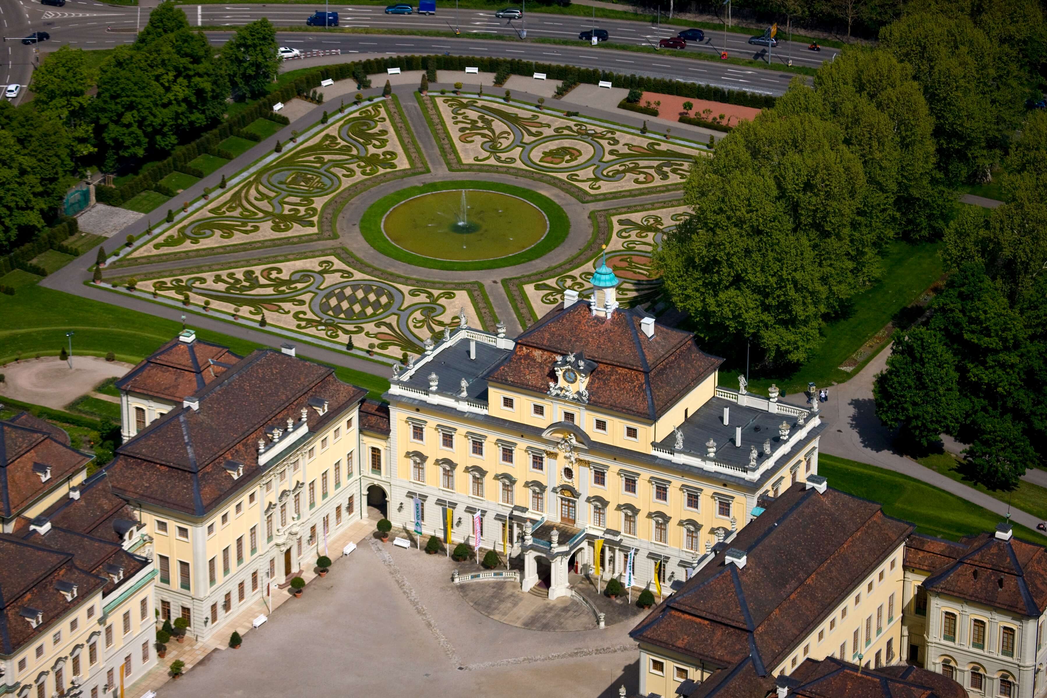 Cung điện Ludwigsburg đức