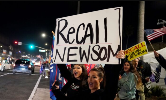 Chiến dịch bãi nhiệm ông Newsom cho thấy các tiểu bang có thể làm nhiều hơn để bảo vệ các quyền hiến pháp