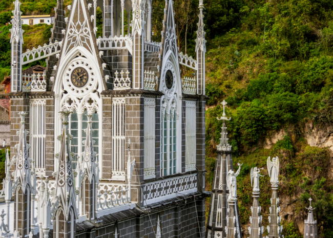 Đền Las Lajas ở Colombia