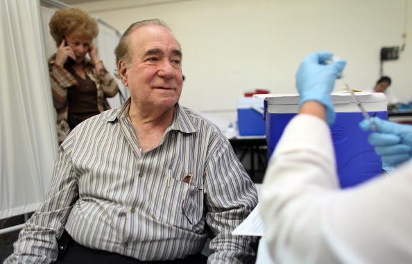 Nghiên cứu mới: Đại dịch virus Trung Cộng khiến tuổi thọ của người Mỹ giảm mạnh