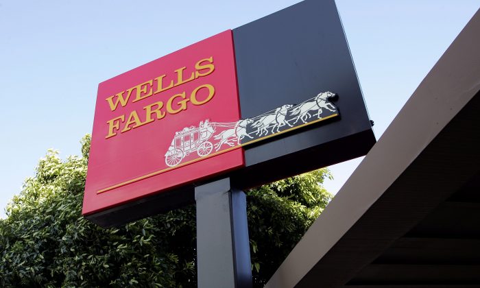 Wells Fargo xác nhận sẽ đóng cửa tất cả các dòng tín dụng cá nhân