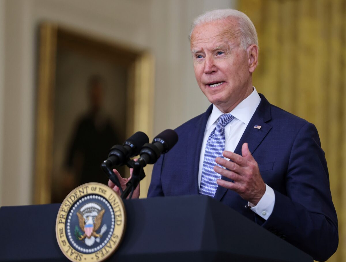 Tòa Bạch Ốc: Tổng thống Biden chưa nói chuyện với bất kỳ lãnh đạo thế giới nào về sự sụp đổ của Afghanistan
