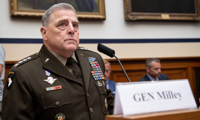 Tướng Milley: Hoa Kỳ rút quân khỏi Afghanistan sẽ dẫn đến nội chiến, khủng bố