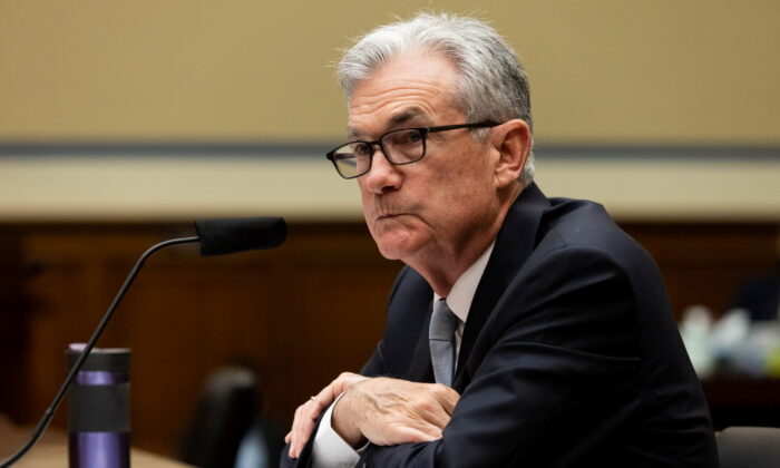 Các nhà đầu tư đặt cược vào lựa chọn ‘ổn định’ trong việc tái bổ nhiệm ông Powell tại Fed