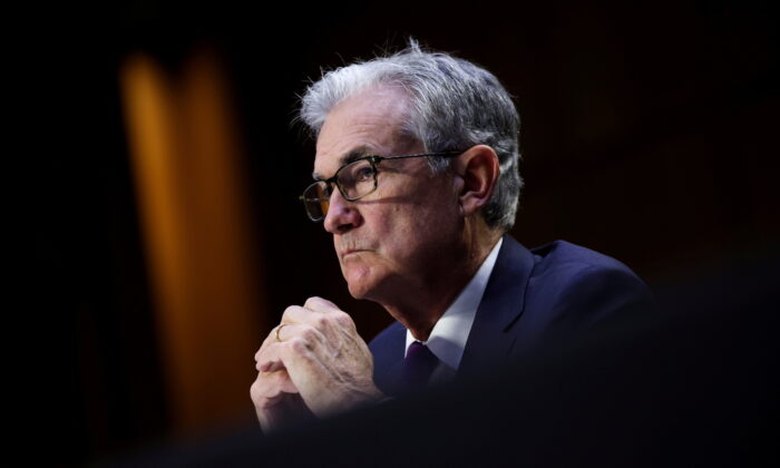 Ông Powell: ‘Căng thẳng’ giữa việc làm và lạm phát là thách thức chính mà Fed phải đối mặt