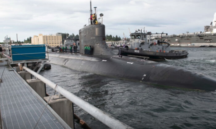 Trung Quốc tìm kiếm câu trả lời sau khi tàu ngầm nguyên tử của Hoa Kỳ va chạm với ‘vật thể’ ở Biển Đông