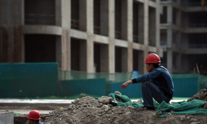 Chuyên gia: Lĩnh vực bất động sản đang hạ nhiệt nhanh của Trung Quốc ‘đã rơi vào cảnh khốn cùng’