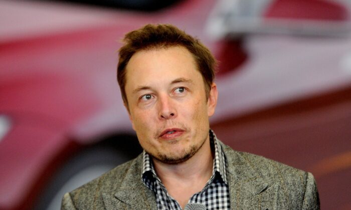 Ông Elon Musk tuyên bố sẽ trả ‘nhiều thuế hơn bất kỳ người Mỹ nào trong lịch sử’ trong năm nay