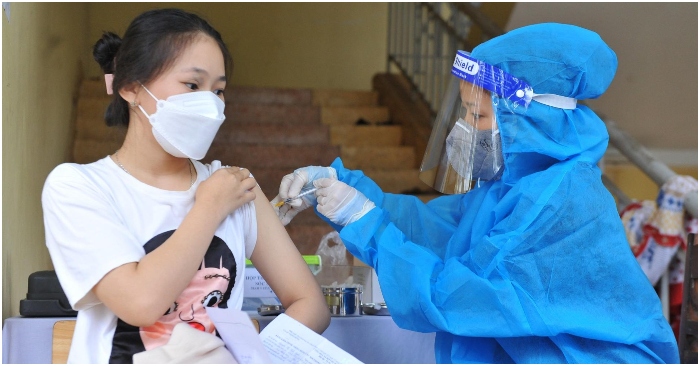 Việt Nam chiều 3/12: Sài Gòn lập khu điều trị COVID-19 tại tất cả các bệnh viện, Bộ Y tế cảnh báo tình trạng sửa hạn sử dụng thuốc để bán