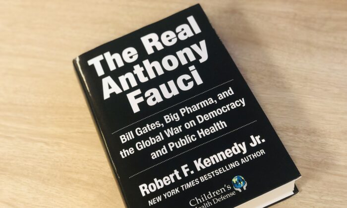 Sách ‘Bản chất thật của Anthony Fauci’ phơi bày sự phá hủy nền dân chủ có kiểm soát