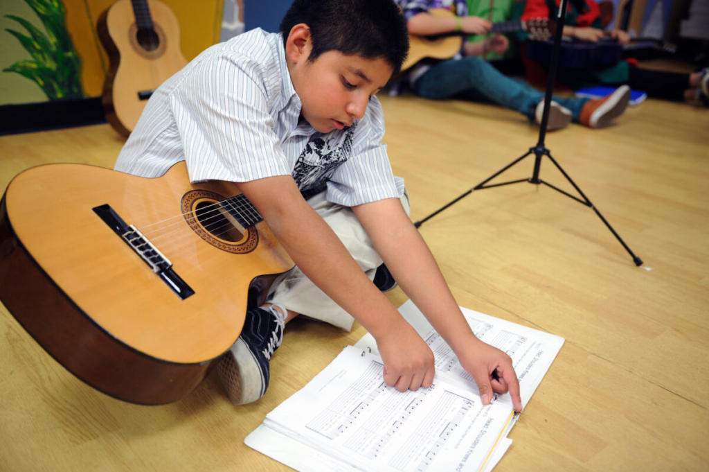 Âm nhạc giúp trẻ kiên cường 