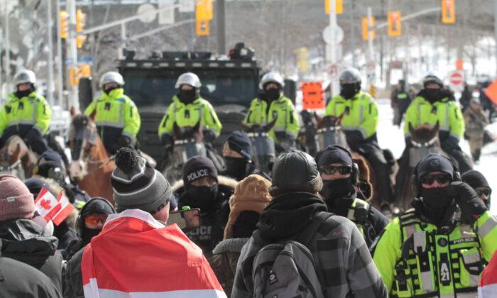 Cảnh sát Canada phong tỏa 206 tài sản tài chính có liên quan đến các cuộc biểu tình ở Ottawa