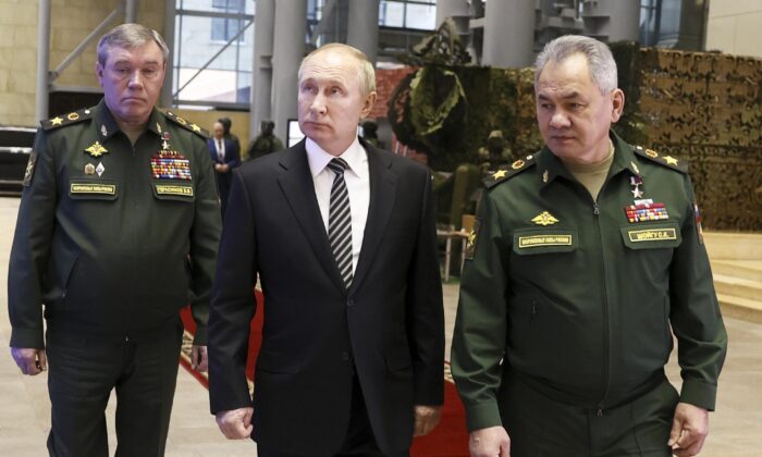 Điện Kremlin bác bỏ các tin tức về sự mất tích của Bộ trưởng Quốc phòng Nga