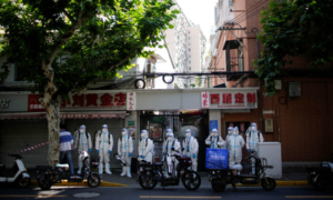 Cư dân Thượng Hải cho rằng việc mở cửa trở lại của thành phố vẫn còn ‘xa vời’