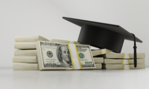 Hủy bỏ khoản nợ sinh viên vay sẽ khiến việc học đại học trở nên đắt đỏ hơn