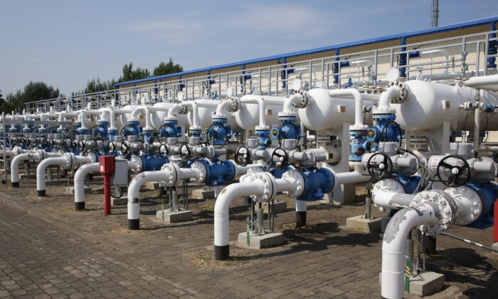 Tập đoàn Gazprom của Nga ngừng cung cấp khí đốt cho Latvia