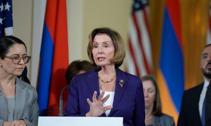 Bà Pelosi thăm Armenia, lên án ‘các cuộc tấn công bất hợp pháp và chí tử’