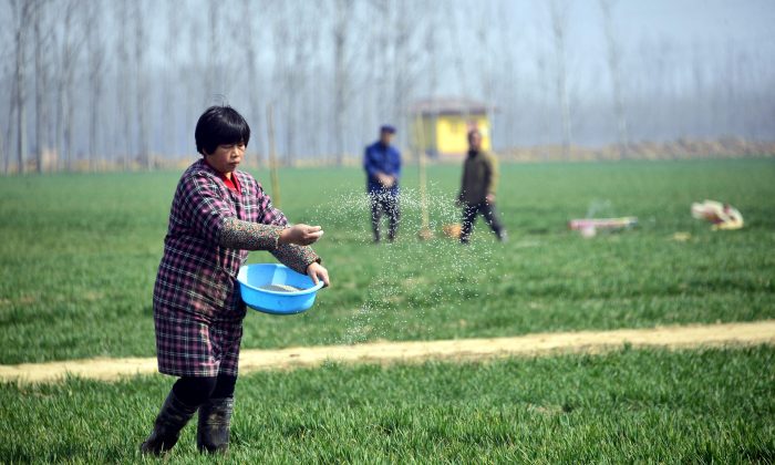 Trung Quốc: Dịch bệnh lan rộng, vùng nông thôn đối mặt với tình trạng thiếu nguồn lực y tế