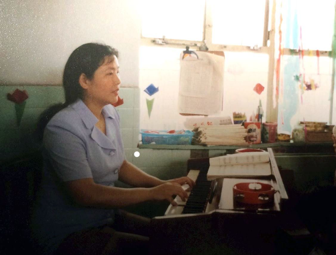 Bà Hoàng Thời Quần, một nữ giáo viên của Trường mẫu giáo số 3 tỉnh Hồ Bắc, đã bị bức hại bằng thuốc trong một Lớp học tẩy não. (Ảnh: Đăng dưới sự cho phép của Minghui.org)