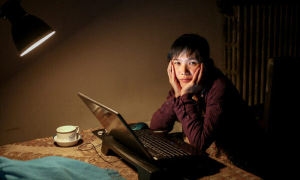 Cô Hứa Na (Xu Na), trong một bức ảnh không đề ngày tháng chụp ở Trung Quốc. (Ảnh: The Epoch Times)