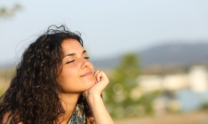 Liệu bạn có thể học cách điều chỉnh cảm xúc? (Brittany Risher/Shutterstock)