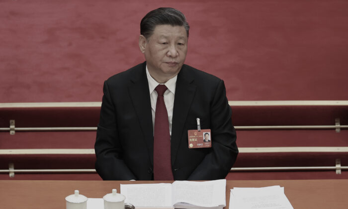 Lãnh đạo Trung Quốc Tập Cận Bình tham dự lễ khai mạc kỳ họp đầu tiên của Đại hội Đại biểu Nhân dân Toàn quốc lần thứ 14 tại Bắc Kinh hôm 05/03/2023. (Ảnh: Lintao Zhang/Getty Images)