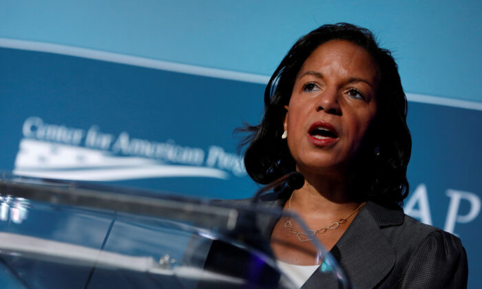 Cựu cố vấn an ninh quốc gia Susan Rice diễn thuyết tại Trung tâm Hội nghị Ý tưởng Cấp tiến Hoa Kỳ tại Khách sạn Bốn Mùa ở Thủ đô Hoa Thịnh Đốn, vào ngày 16/05/2017. (Ảnh: Aaron P. Bernstein/File Photo/Reuters)