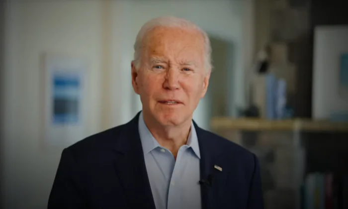 Tổng thống Joe Biden trong một video thông báo rằng ông đang tìm cách tái tranh cử vào năm 2024. (Ảnh chụp màn hình qua The Epoch Times)