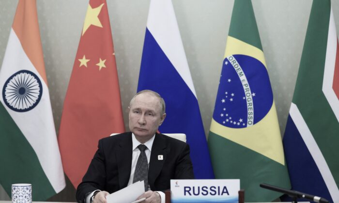 Một quan chức tiết lộ: Khối BRICS có thể mở rộng khi có đến 19 quốc gia yêu cầu trở thành thành viên
