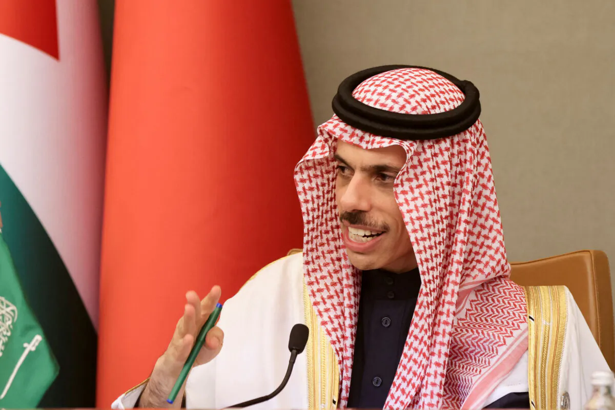 Saudi Arabia ký loạt thỏa thuận đầu tư trị giá 10 tỷ USD với Trung Quốc