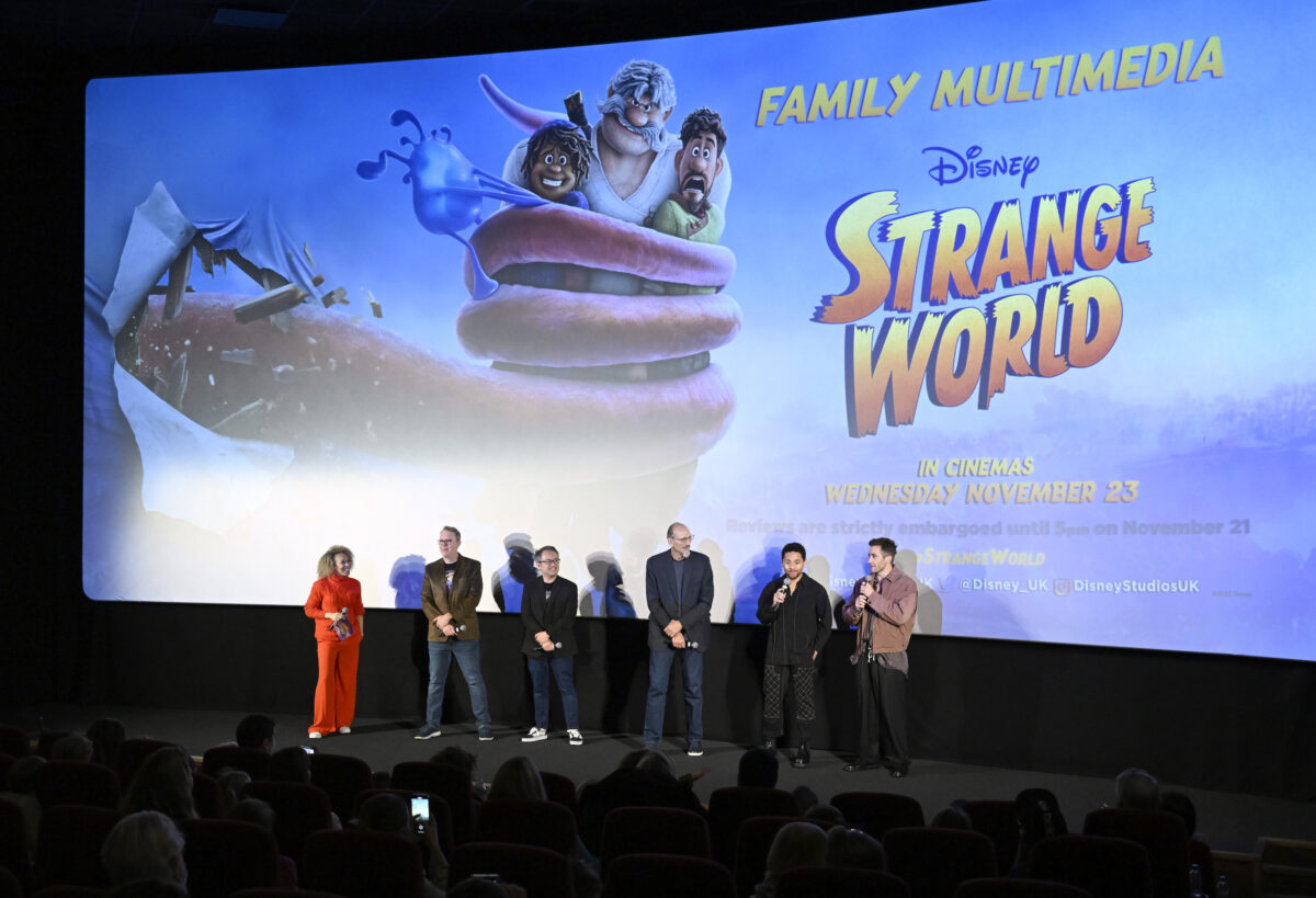 Ê kíp diễn viên của phim “Strange World” tham dự một sự kiện đa phương tiện tại Picturehouse Central vào ngày 19/1/2022, ở London, Anh. (Ảnh: Gareth Cattermole/Getty Images)
