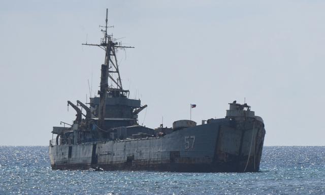 Philippines: Không có hứa hẹn nào với Trung Quốc về việc di dời chiến hạm mắc cạn