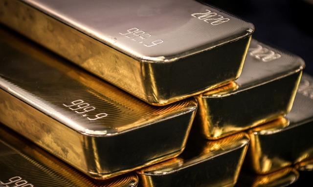 BRICS cân nhắc phát hành đồng tiền được bảo đảm bằng vàng để thách thức đồng USD