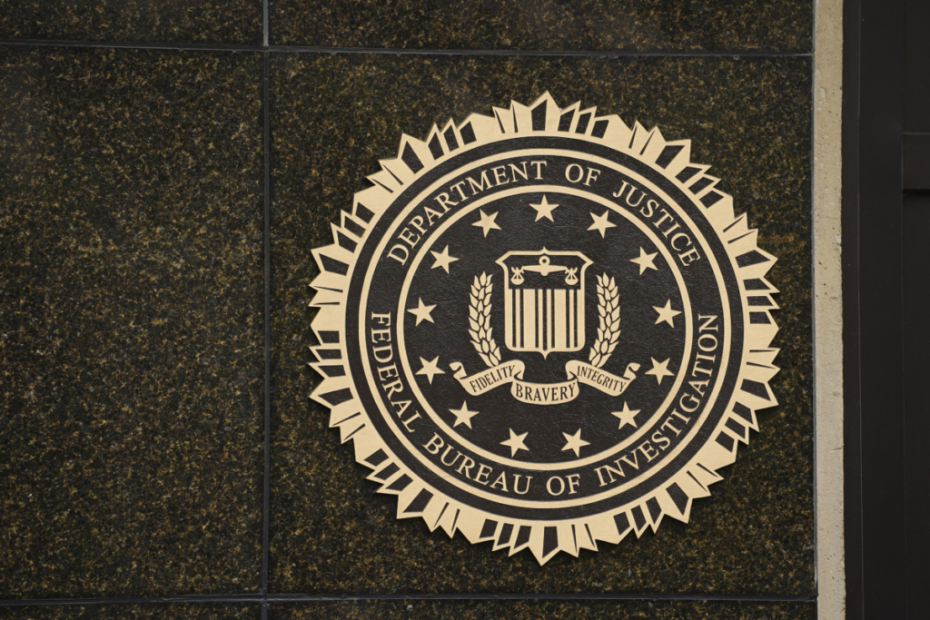 Tòa nhà Cục Điều tra Liên bang (FBI) tại Hoa Thịnh Đốn hôm 28/06/2023. (Ảnh: Madalina Vasiliu/The Epoch Times)