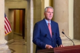 Chủ tịch Hạ Viện Kevin McCarthy tuyên bố mở cuộc điều tra luận tội Tổng thống Joe Biden tại Điện Capitol hôm 12/09/2023. (Ảnh: Joseph Lord/The Epoch Times)