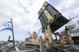 Hệ thống phòng thủ Iron Dome (Vòm Sắt) của hải quân Israel, được thiết kế để đánh chặn và tiêu diệt hỏa tiễn và đạn pháo tầm ngắn đang lao tới, ở cảng Haifa, Israel, vào ngày 12/02/2019. (Ảnh: Jack Guez /AFP/Getty Images)
