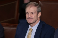 Dân biểu Jim Jordan (Cộng Hòa-Ohio) ngồi trong phòng Hạ viện sau lần thứ ba Hạ viện không thể đưa ông lên làm Chủ tịch Hạ viện, tại Tòa nhà Quốc hội Hoa Kỳ ở Hoa Thịnh Đốn, hôm 20/10/2023. (Ảnh: Win McNamee/Getty Images)