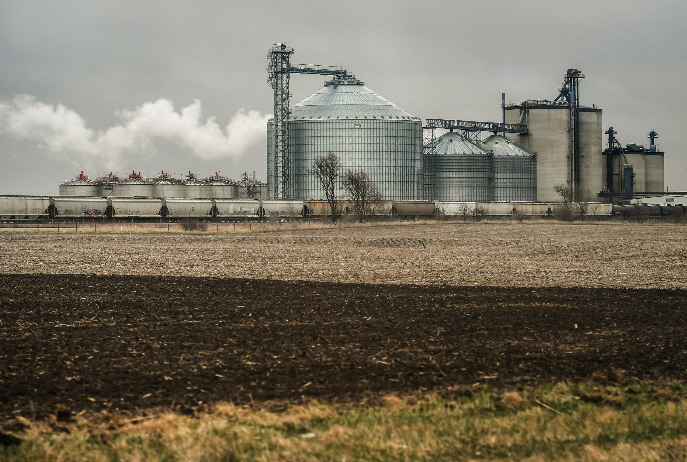 POET Bioprocessing, một nhà máy chế biến sản xuất ethanol, ở Menlo, Iowa, vào ngày 12/04/2022. (Ảnh: Mandel Ngan/AFP qua Getty Images)