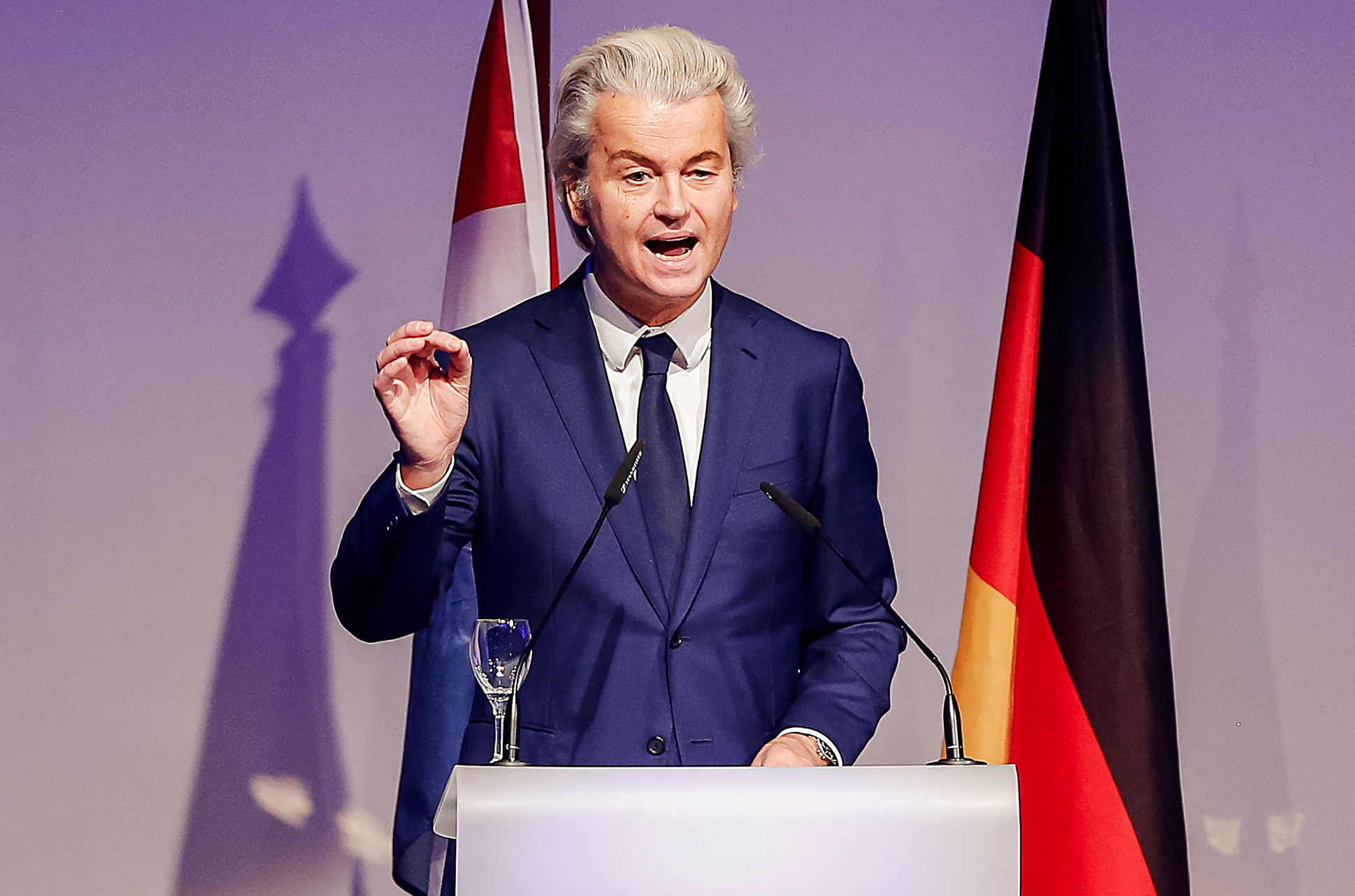 Chính trị gia người Hà Lan Geert Wilders có bài diễn văn tại một cuộc họp của những người theo chủ nghĩa dân tộc Âu châu ở Koblenz, Đức, vào ngày 21/01/2017. (Ảnh: Michael Probst/AP Photo, Ảnh tư liệu)
